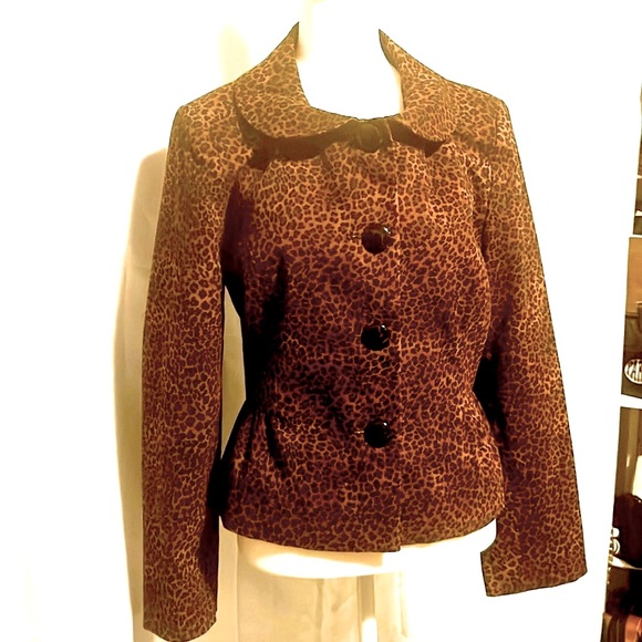 Charles Gray London Jackets & Blazers - 🐆NWOT Charles Grey London Petite Leopard Jacket🐆